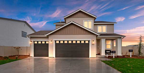 Twilight real estate photography example, home exterior at dusk